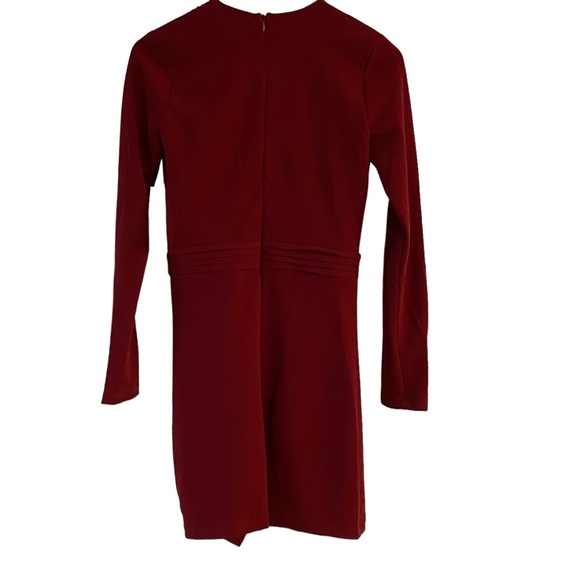 TOBI Ava Dress NEW Wine Burgundy Red Bodycon Plunging V Neck Size Small - Picture 9 of 13
